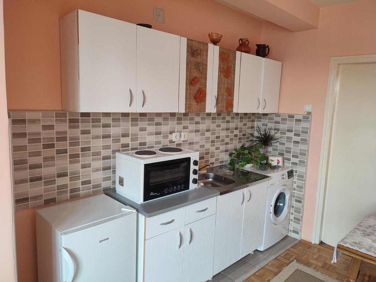 Apartman Una Kruševac Exterior foto